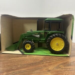 New Ertl John‎ Deere 2550 Utility MFD W/End Loader Tractor #503 Die-Cast 1/16